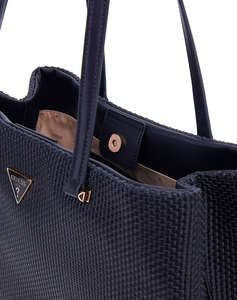 GUESS PHAEDRA TOTE ДАМСКА ЧАНТА (Размери: 38 x 28 x 11см.)