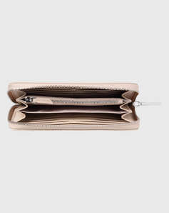CALVIN KLEIN MINI QUILT LARGE ZIP AROUND (Размери:19 x 9 x 2см.)