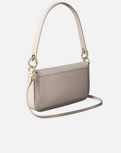 CALVIN KLEIN MINIMAL MONOGRAM SHOULDER POUCH (Размери: 25 x 13 x 4см.)
