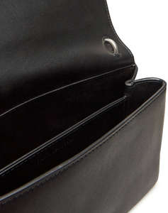 CALVIN KLEIN JEANS SCULPTED EW FLAP25 SHOULDER BAG (Размери: 25 x 16 x 8см.)