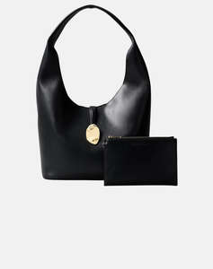 CALVIN KLEIN STN LCK SLCHY SMLL S (Размери: 18.5 x 23.5 x 12см.)