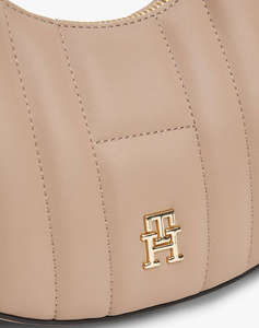 TOMMY HILFIGER TH FEMININE MOON CROSSOVER (Размери: 22 x 6 x 22см.)