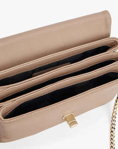 TOMMY HILFIGER TH MODERN MINI CROSSOVER (Размери: 21 x 8 x 11см.)