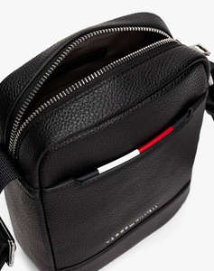 TOMMY HILFIGER TH CENTRAL MINI REPORTER (Размери: 16 x 6.5 x 20.5см.)