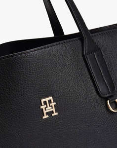 TOMMY HILFIGER TH DISTINCT SATCHEL (Размери: 40 x 15 x 30см.)