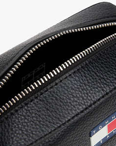 TOMMY JEANS TJW MUST CAMERA BAG (Размери: 18 x 7 x 14см.)