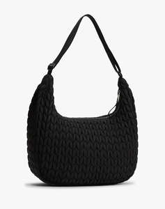 TOMMY JEANS TJW URBAN LARGE QUILTED X-BODY (Размери: 40 x 11.5 x 39см.)