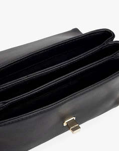 TOMMY HILFIGER TH MODERN MINI CROSSOVER (Размери: 21 x 8 x 11см.)