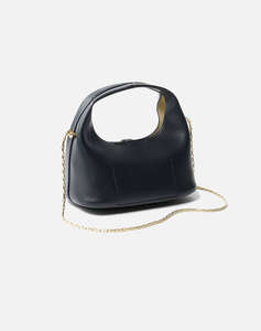 CALVIN KLEIN STONE LOCK SLOUCHY CROSSBODY BAG (Размери: 12.5 x 9.5 x 19см.)