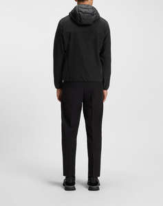 BOSS J_Urbanex Hybrid HD 10268853 01