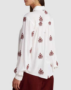 ATTRATTIVO SHIRT