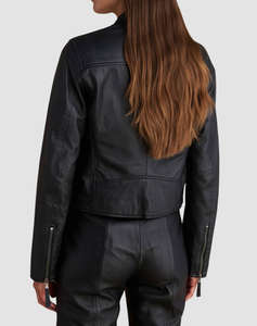 ATTRATTIVO JACKET