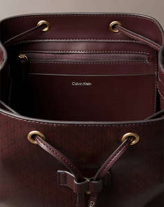 CALVIN KLEIN JEANS AOP FLAP BACKPACK (Размери: 24 x 32 x 13см.)