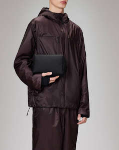 RAINS Wash Bag Small W3 (Размери: 13 x 11 x 21см.)