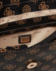GUESS DARYNA II CNVRTBLE XBODY FLAP ДАМСКА ЧАНТА(Размери: 24 x 15 x 6.5см.)