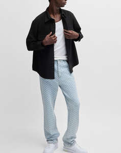 HUGO Ebolt 10263748 01