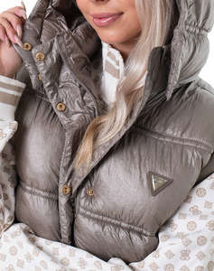 GUESS ERNESTINE CROP PADDED VEST ДАМСКО ЯКЕ