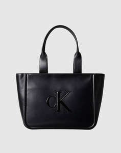 CALVIN KLEIN RAISED CK MEDIUM TOTE (Размери: 33 x 27.5 x 15см.)