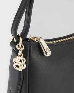 BOSS NUMAH Minibag 10273896 01 (Размери: 19.5 x 12 x 5см.)