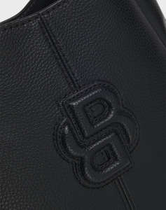 BOSS Anett New Hobo 10269623 01 (Размери: 22 x 36 x 9см.)