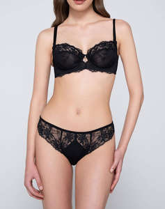 LUNA Venus brazilian brief