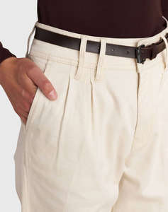 ATTRATTIVO ПАНТАЛОНИ & КОЛАН