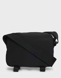 HUGO Vytal R_EW Zip 10266592 01