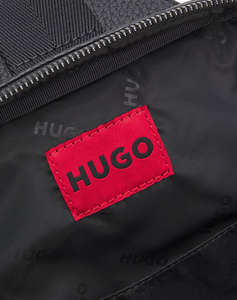 HUGO Quantic_Monostrap 10266594 01 (Размери: 19 x 30 x 6см.)