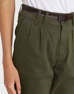 ATTRATTIVO ПАНТАЛОНИ & КОЛАН