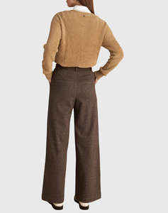 ATTRATTIVO ПАНТАЛОНИ&КОЛАН