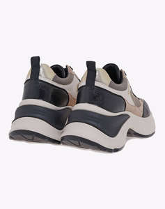 SEVEN SNEAKERS