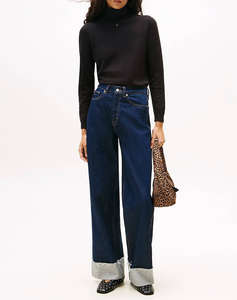 TOMMY JEANS TJW ESSENTIAL TRTLNK SWEATER
