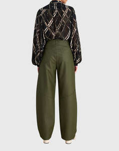 ATTRATTIVO ПАНТАЛОНИ