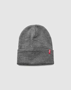 LEVIS SLOUCHY RED TAB BEANIE