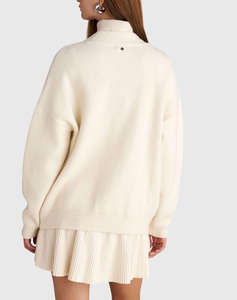 ATTRATTIVO ЖИЛЕТКА