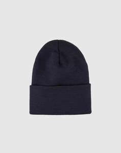 LEVIS SLOUCHY RED TAB BEANIE