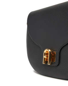 FURLA ЧАНТА (Размери: 24 x 20 x 7.5см.)