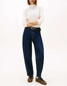 TOMMY JEANS TJW ESSENTIAL TRTLNK SWEATER