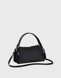 CALVIN KLEIN POCKET NYLON BAG W/ STRAP