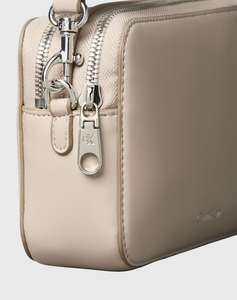 CALVIN KLEIN WEBBING DOUBLE STRAP CAMERA BAG