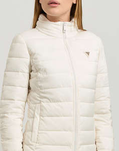 GUESS SOLID HEAVY DIANN PUFFER JACKE ДАМСКО ЯКЕ