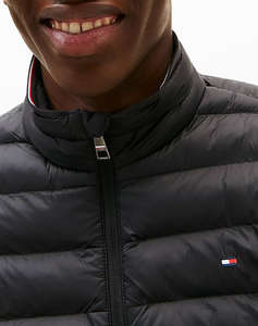 TOMMY HILFIGER CORE PACKABLE RECYCLED JACKET