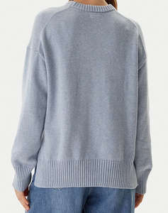 GUESS JEANS GJ LS CN BIG TRIANGLE SWTR ДАМСКА БЛУЗА