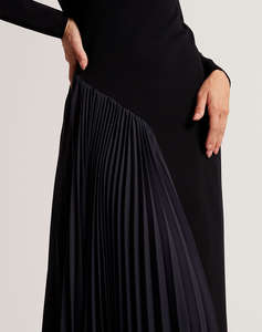 TED BAKER BELVIEE Long Sleeve Knit Midi Dress with Pleat P