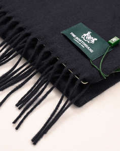 THE BOSTONIANS SCARF