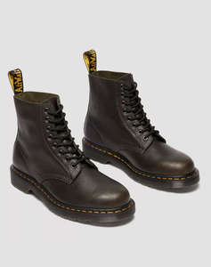 DR.MARTENS 1460 Pascal 8 Eye Boot Ambassador