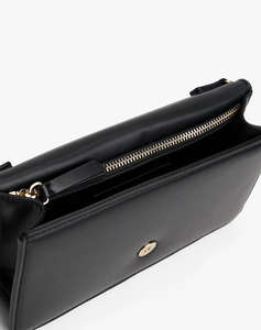 TOMMY HILFIGER TH HERITAGE CLUTCH