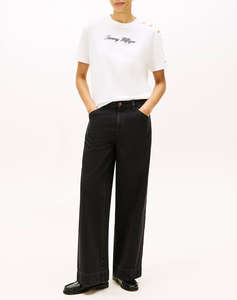 TOMMY HILFIGER GOLD BTN SCRIPT MDRN SS TEE