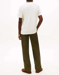 TOMMY HILFIGER MODERN ATH GRAPHIC BADGE TEE