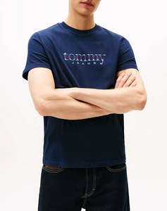 TOMMY JEANS TJM SLIM ENTRY DNA SS T EXT